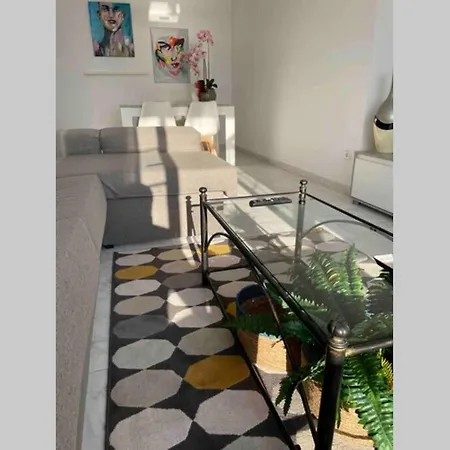 Apartment Plaza Del Parque *